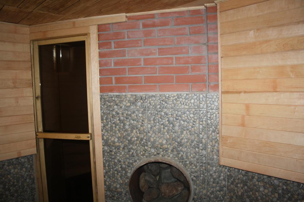 Садиба Під Гострою Schdenijewo Exterior foto
