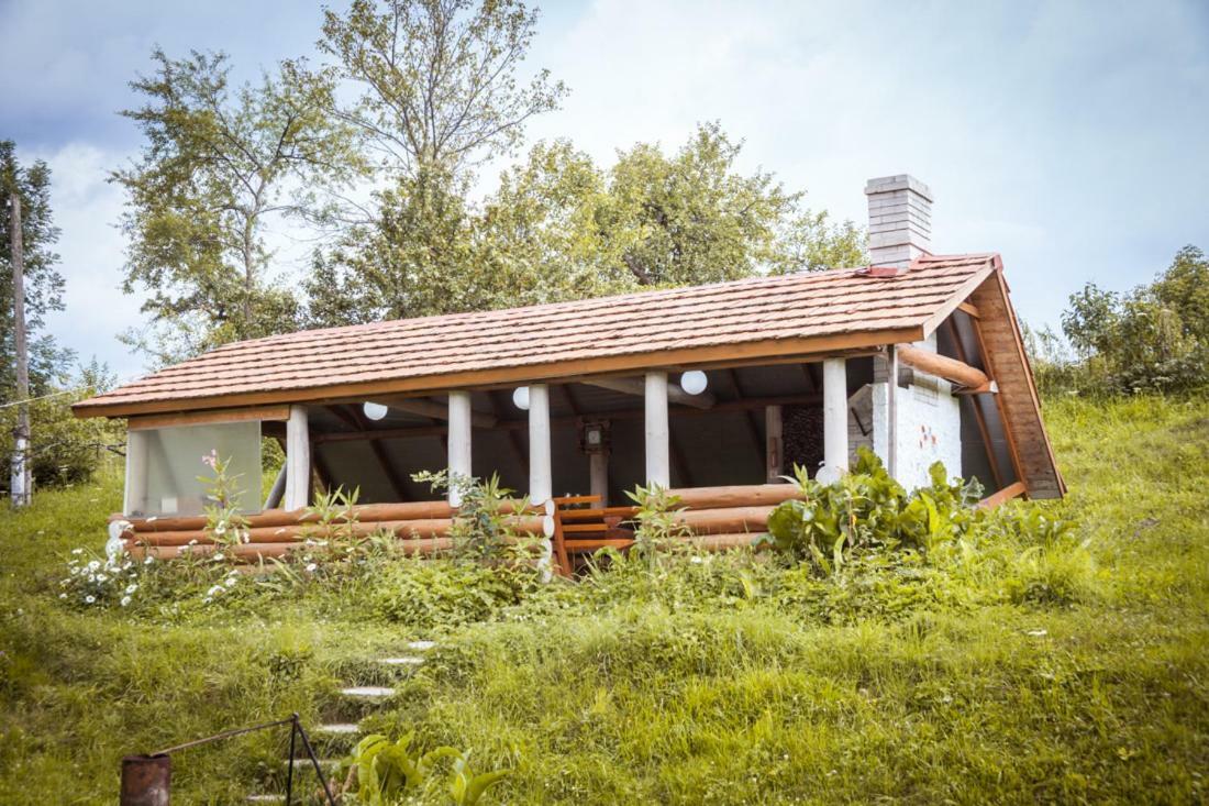 Садиба Під Гострою Schdenijewo Exterior foto